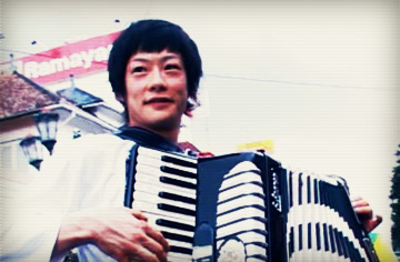 大口俊輔 ohkuchi shunsuke (piano,accordion)